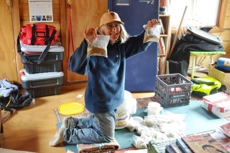 Alys bagging up Tinni's summer supplements